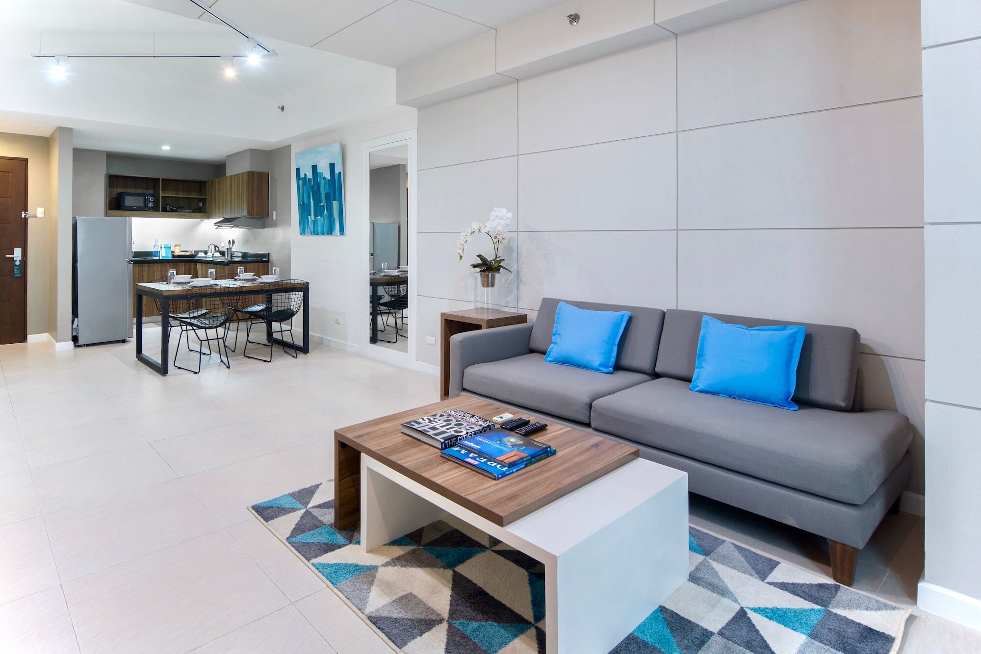 The Sphere Serviced Residences Managed By Hii Makati City Exterior foto